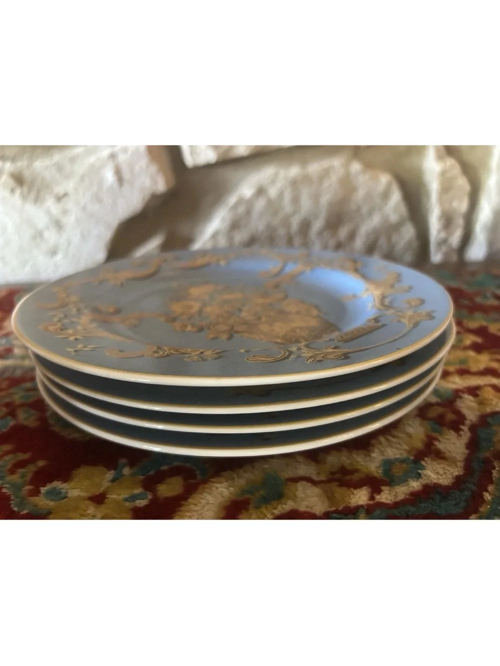 4 American Atelier At Home Blue Jardiniere  Dessert Plates 5240 In Box
